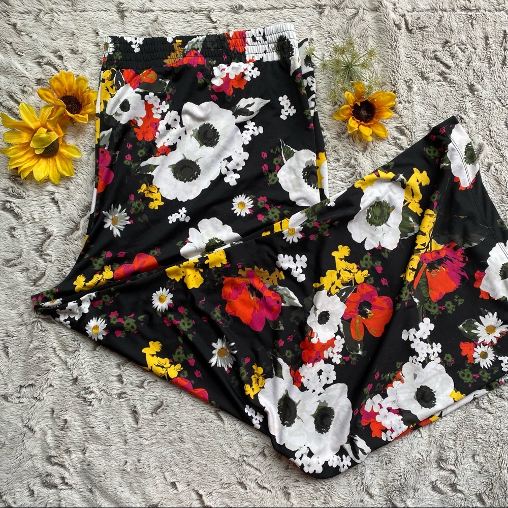 Kate & Mallory Black Floral Print Wide Leg Palazzo Pant Size 3x